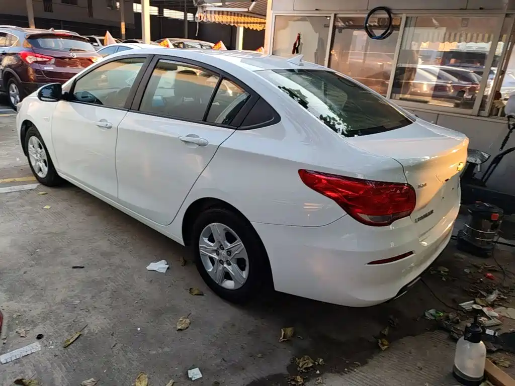 Chevrolet Cavalier — миниатюра 5