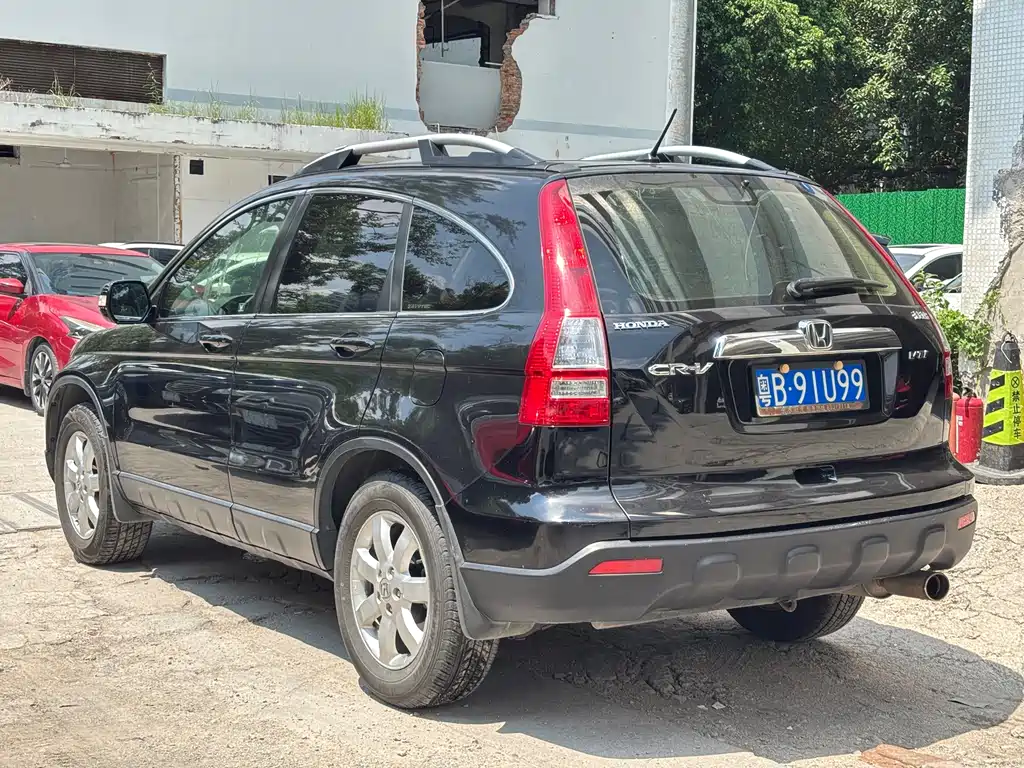Honda CR-V — миниатюра 4