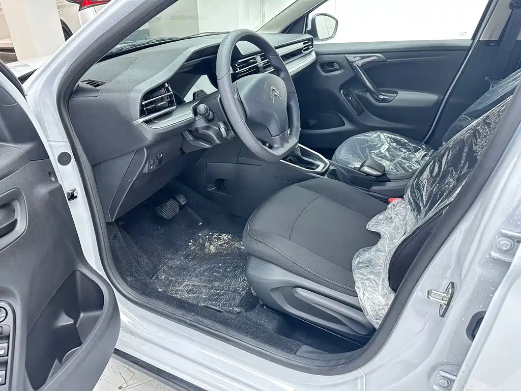 Citroen C3-XR — миниатюра 13