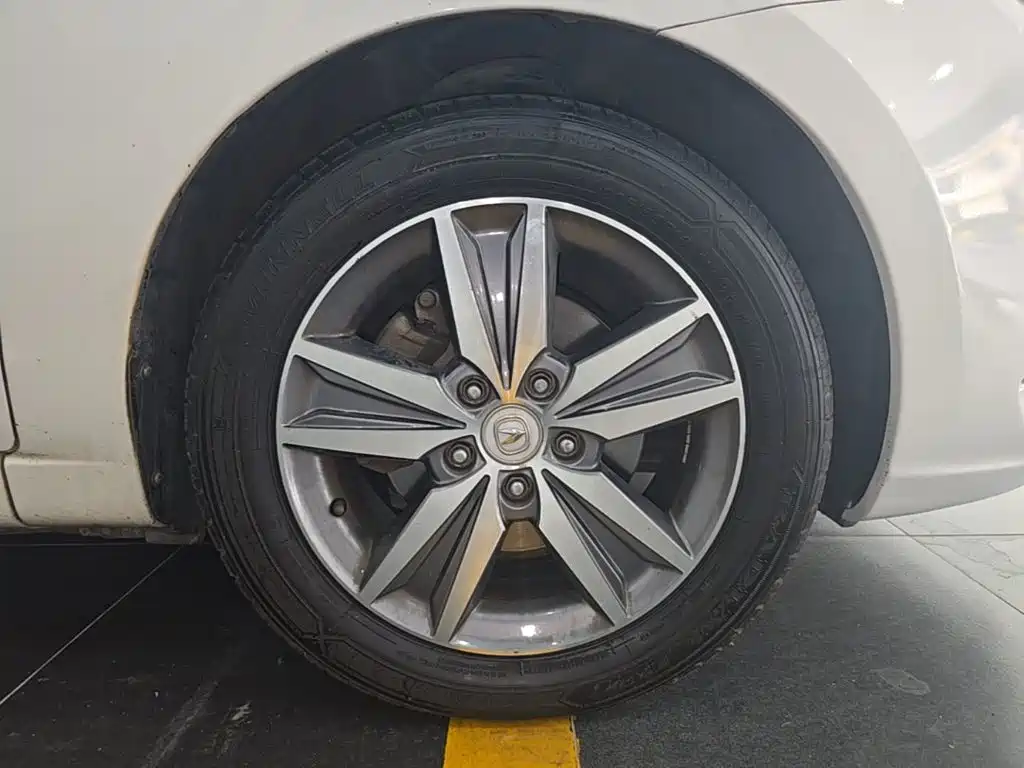Changan Eado — миниатюра 23
