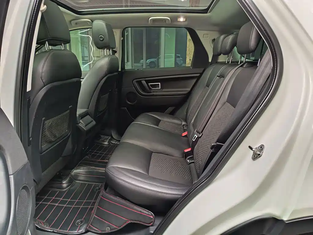 Land Rover Discovery Sport 2017 2.0T PURE