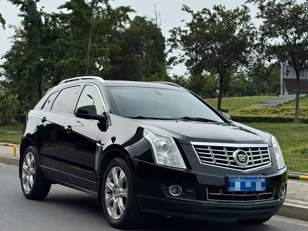 Cadillac SRX — миниатюра 3