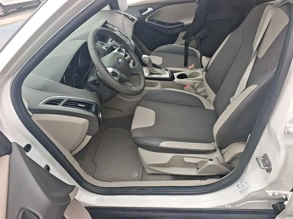 Ford Focus — миниатюра 15