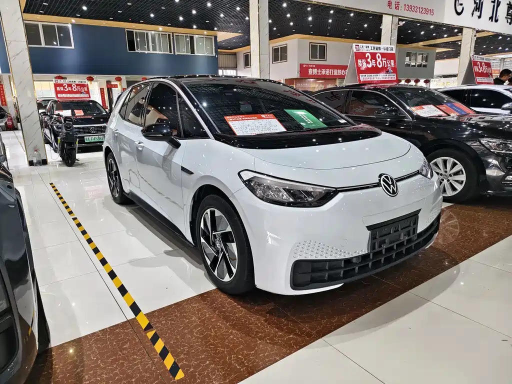 Volkswagen ID.3 — миниатюра 3