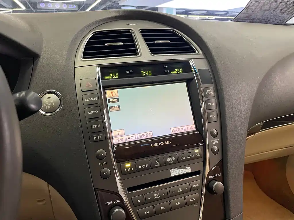 Lexus ES — миниатюра 20