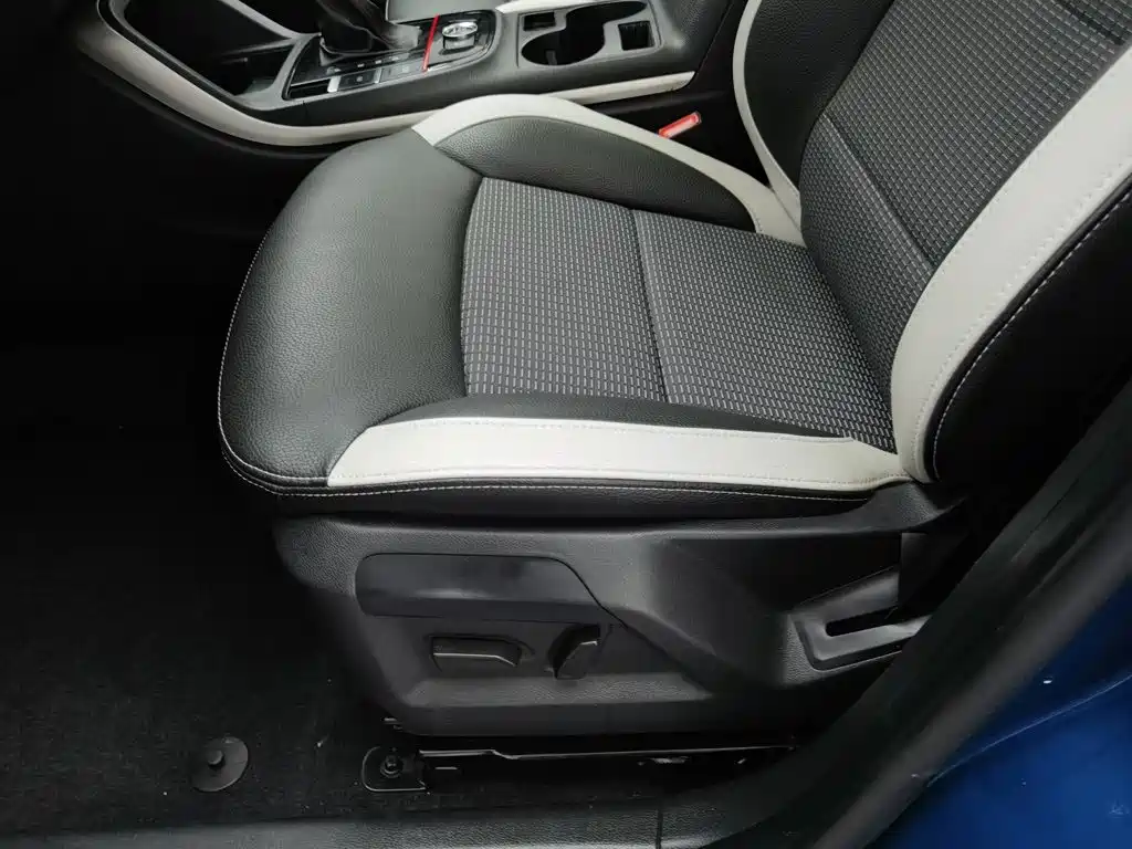 Qoros Qoros 5 — миниатюра 20