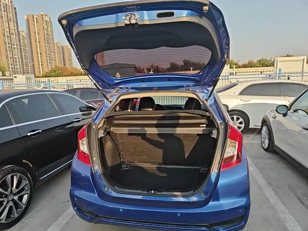 Honda Fit — миниатюра 19