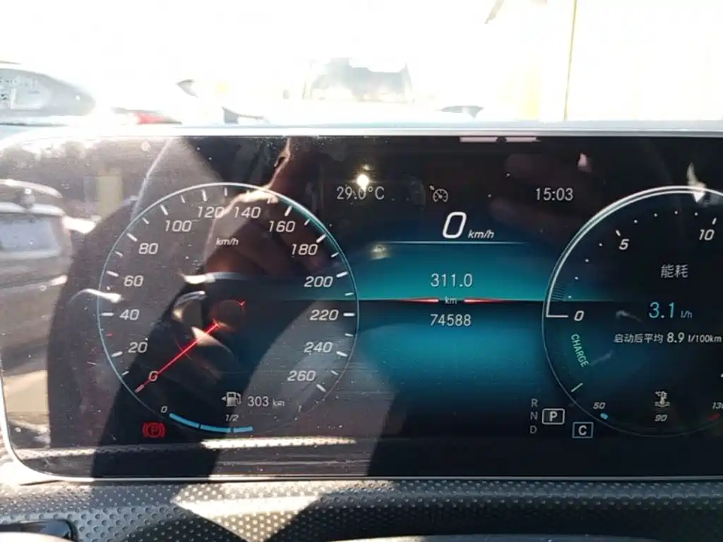 Mercedes-Benz A-Class — миниатюра 12