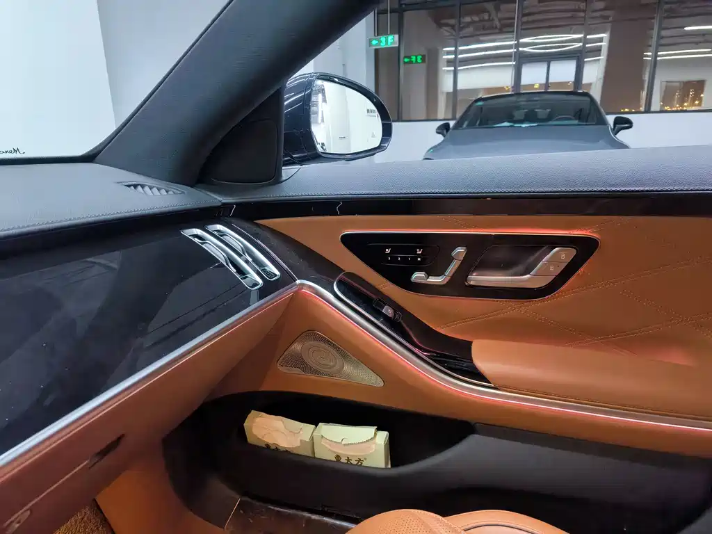 MERCEDES-BENZ MAYBACH S CLASS