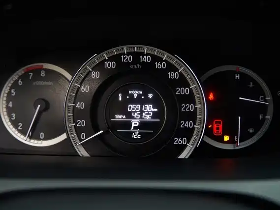 Honda Accord — миниатюра 10