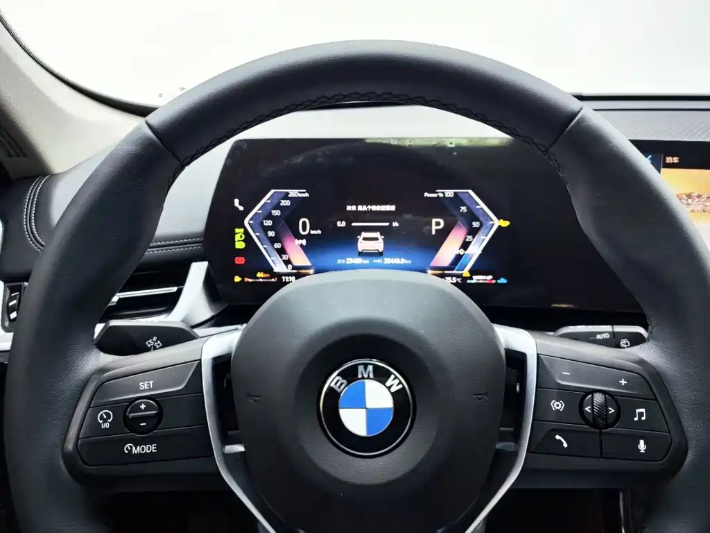 BMW X1 — миниатюра 11