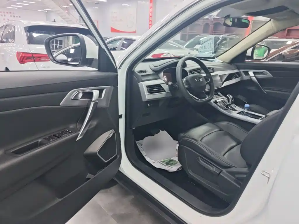 Geely Boyue — миниатюра 16