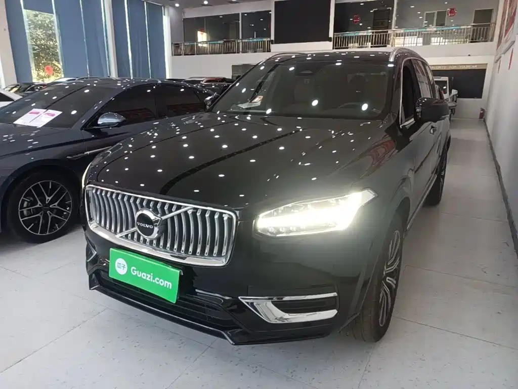 Volvo XC90 — миниатюра 2
