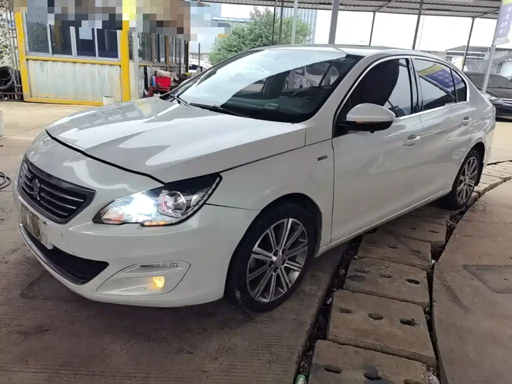 Peugeot 408 — миниатюра 2