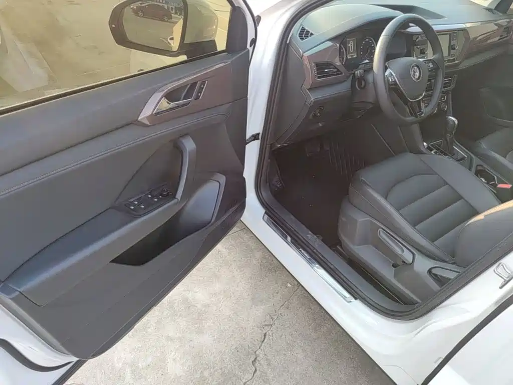 Volkswagen Tharu — миниатюра 16