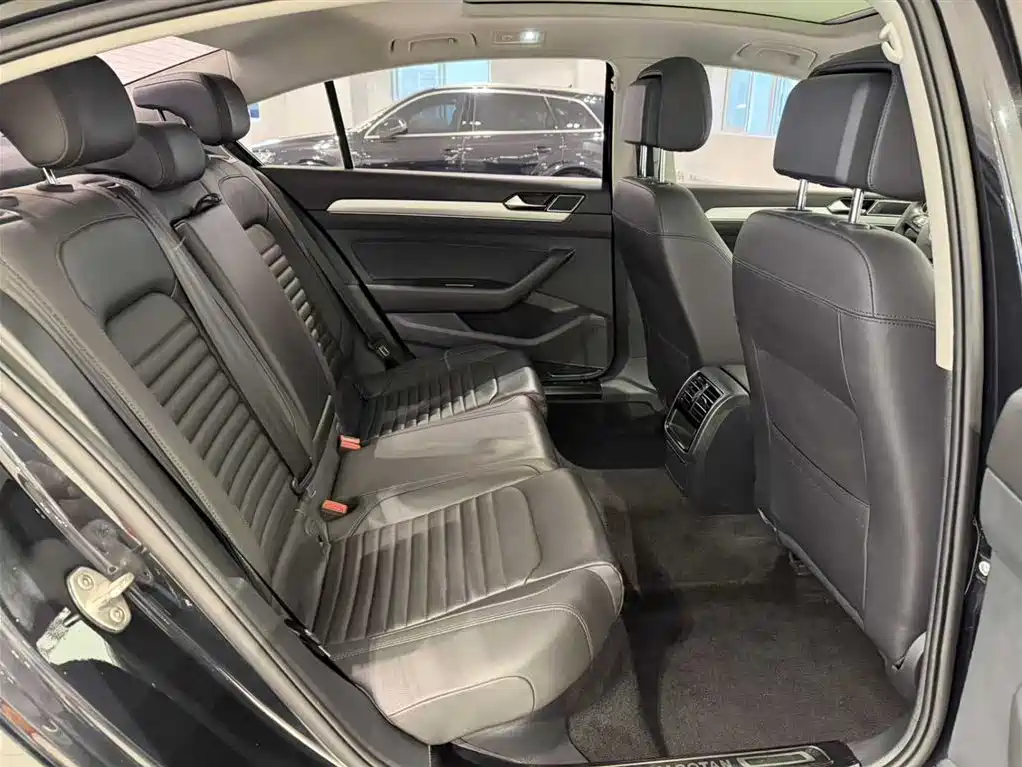 Volkswagen Magotan — миниатюра 8