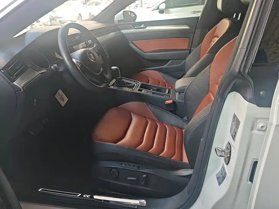 Volkswagen CC — миниатюра 9