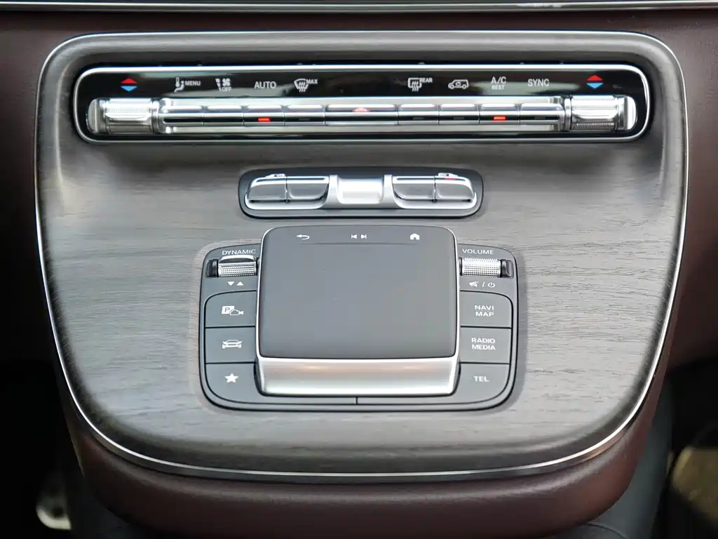 Mercedes-Benz V-Class — миниатюра 9