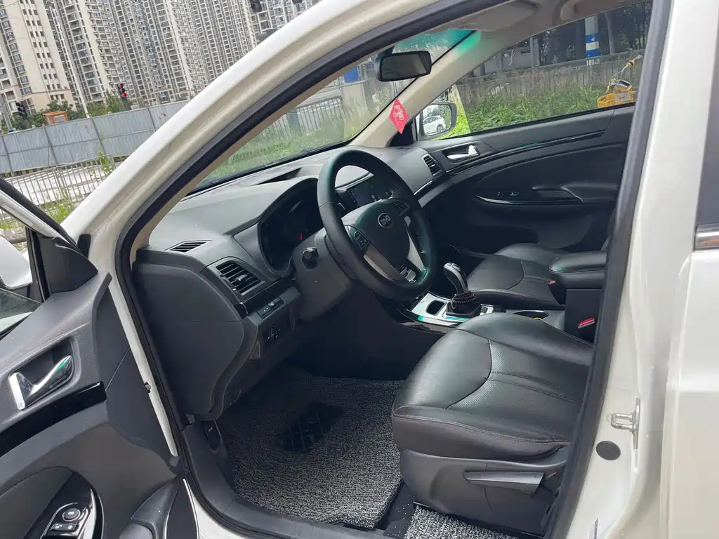BYD e5 — миниатюра 11
