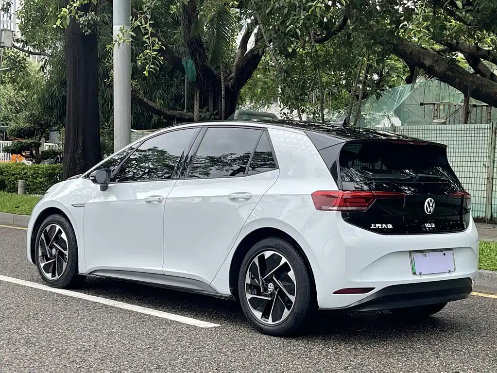Volkswagen ID.3 — миниатюра 11