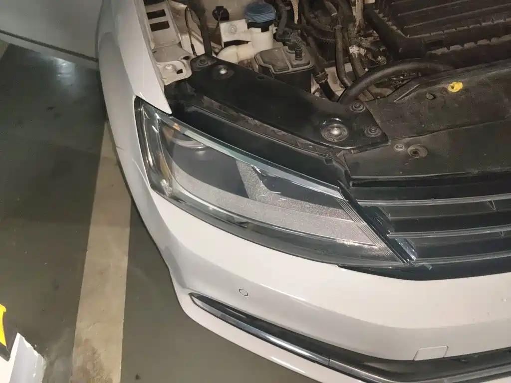 Volkswagen Sagitar — миниатюра 7