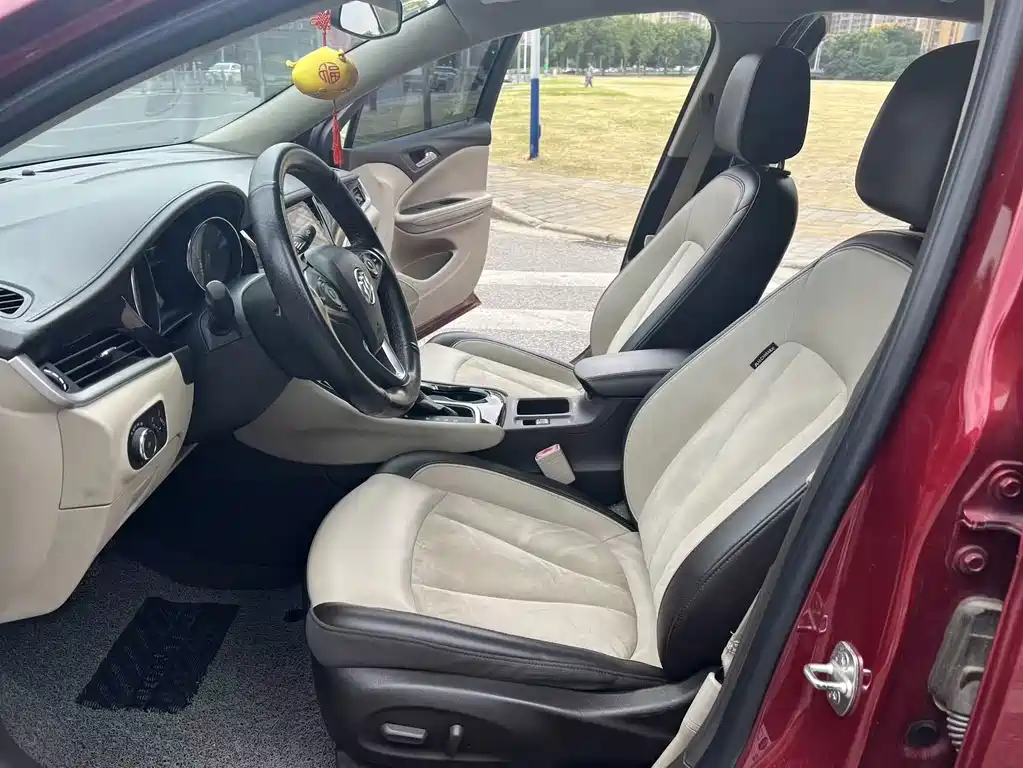 Buick Verano — миниатюра 12