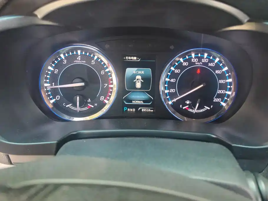 Changan CS95 — миниатюра 14