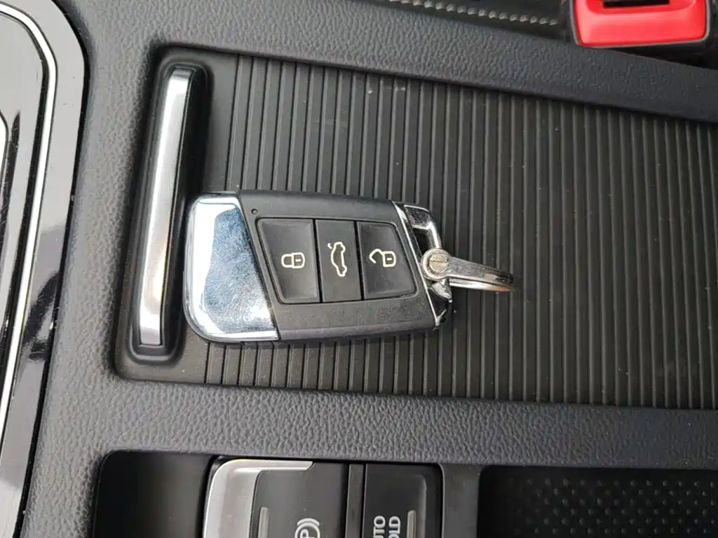 Volkswagen CC — миниатюра 9
