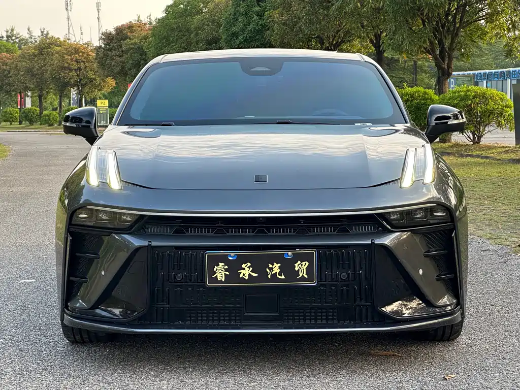Lynk & Co 03 — миниатюра 2