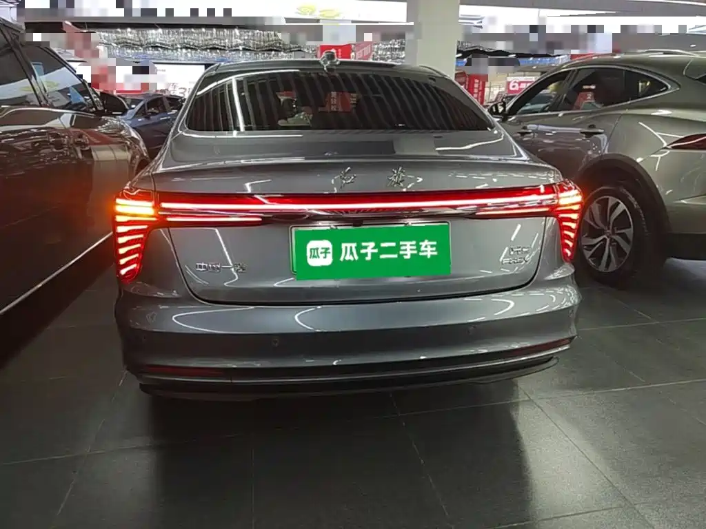 Hongqi Hongqi H5 PHEV — миниатюра 6