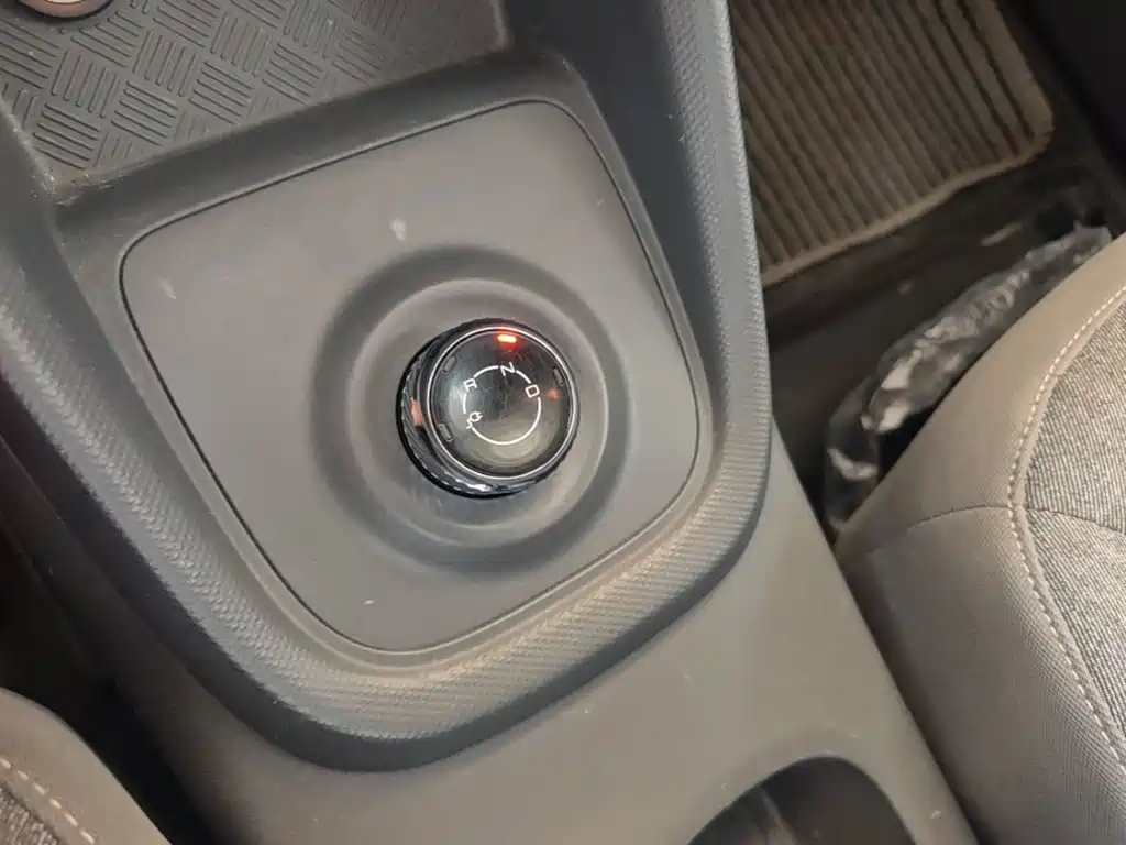 Wuling Hongguang EV — миниатюра 14