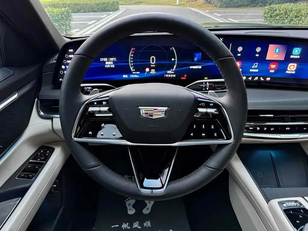 Cadillac CT6 — миниатюра 20