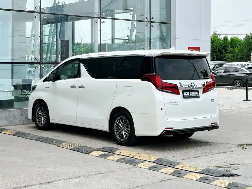 Toyota Alphard 2020 2.5L Luxury