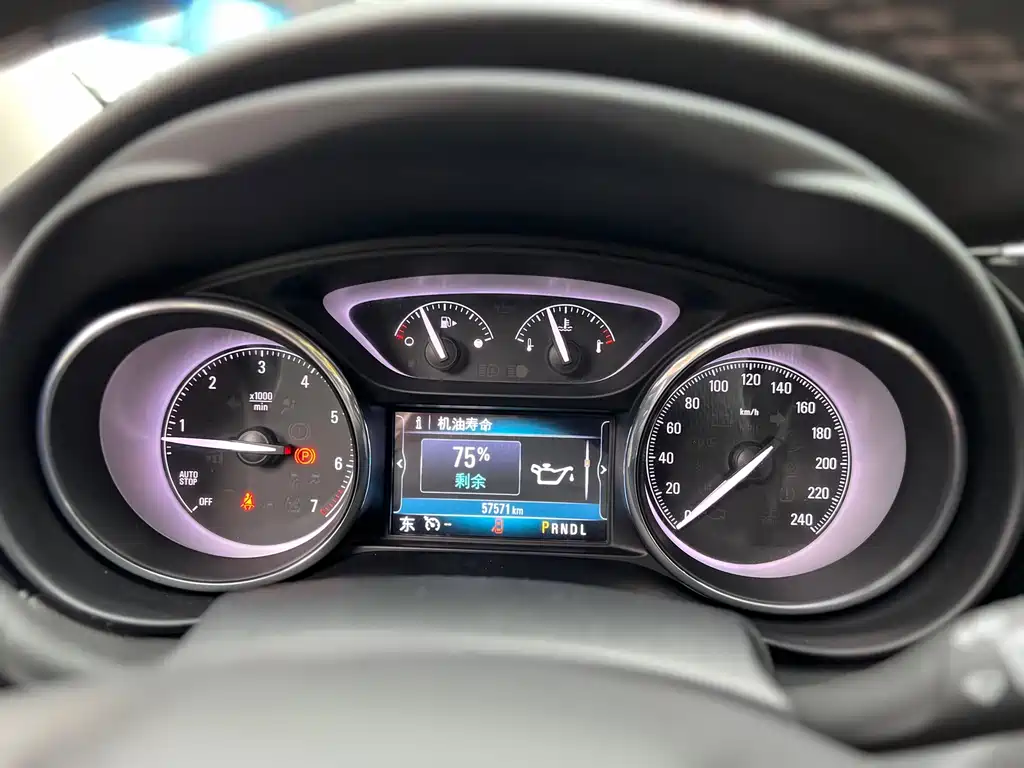Buick Envision Plus — миниатюра 13