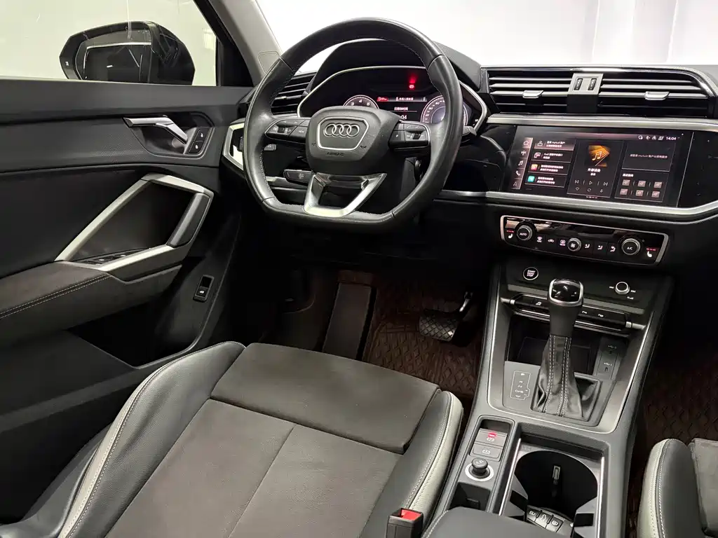 Audi Q3 2022 35 TFSI Fashion