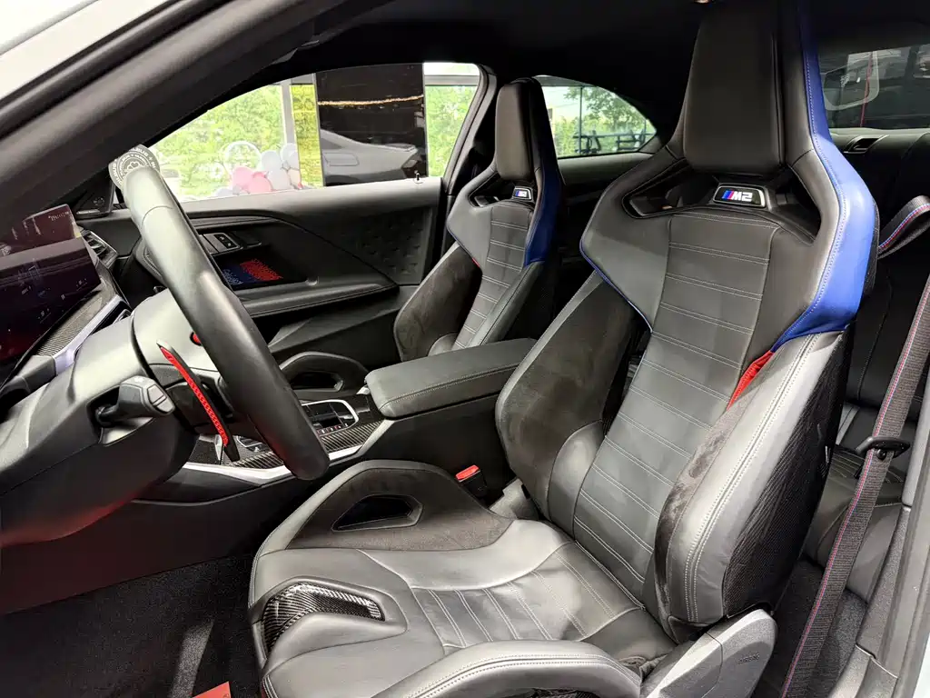BMW M2 2023 M2