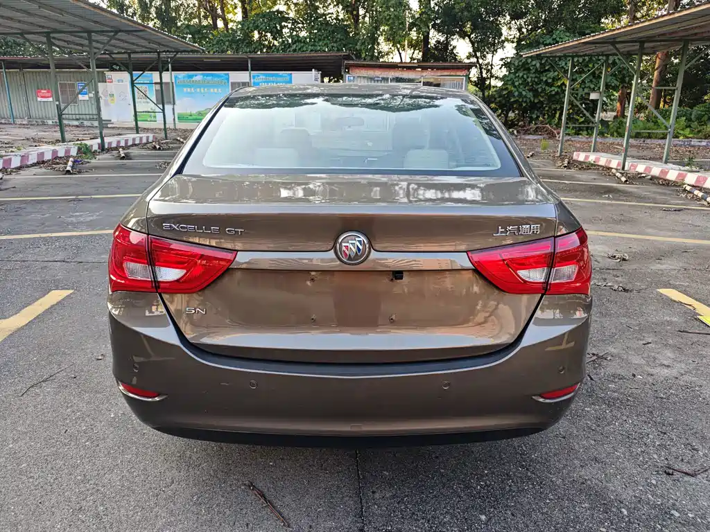 Buick Excelle — миниатюра 5