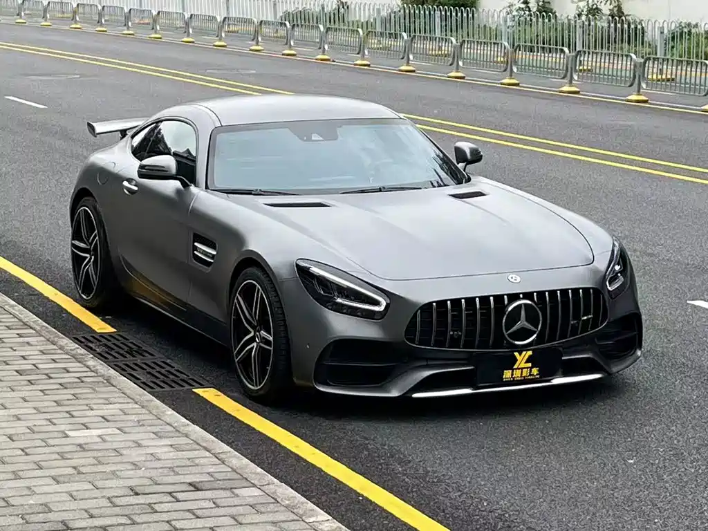 MERCEDES-BENZ AMG GT