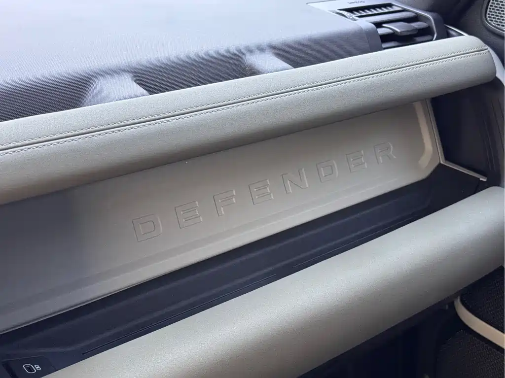 Land Rover Land Rover Defender 2022 90 3.0T P400 XS