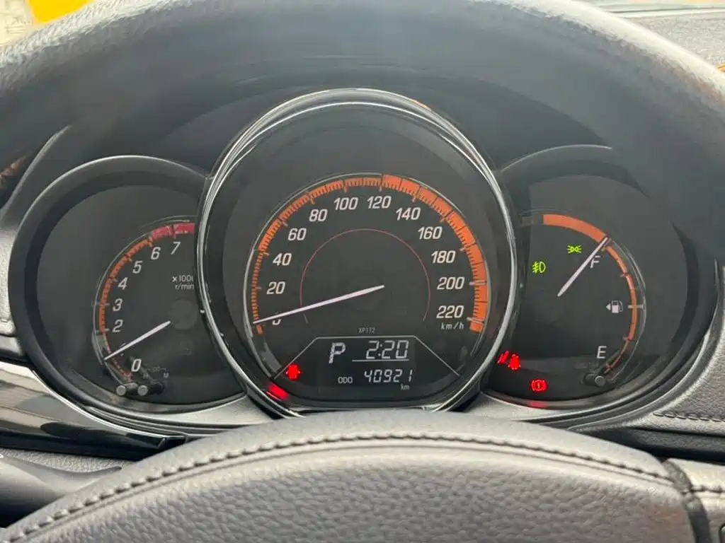 Toyota Yaris L — миниатюра 7