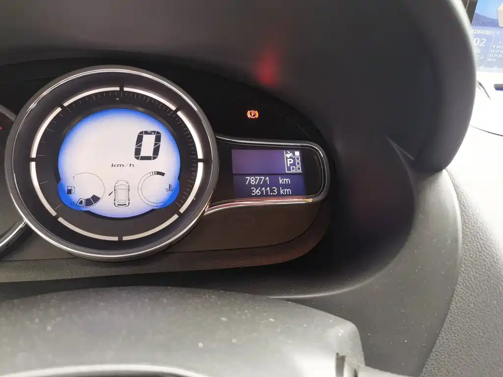 Renault Fluence — миниатюра 5