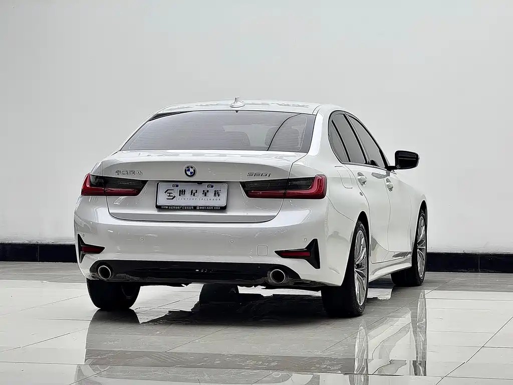 BMW 3 Series — миниатюра 11