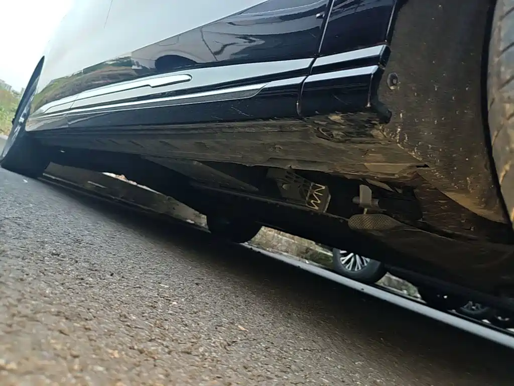 Hongqi Hongqi HQ9 PHEV — миниатюра 21