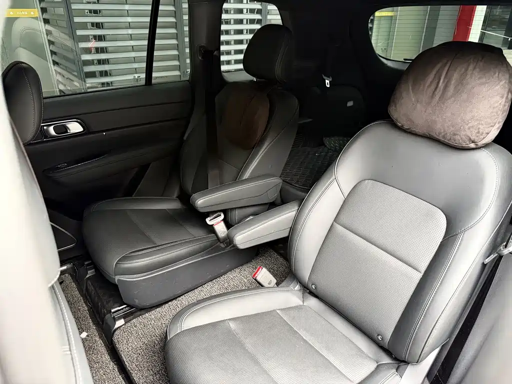 Li Auto Li ONE — миниатюра 16