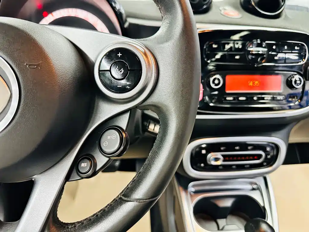 smart Smart Fortwo — миниатюра 44