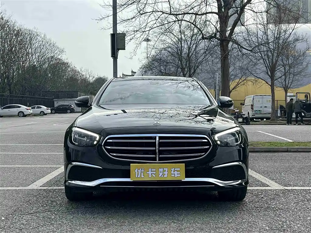 Mercedes-Benz E-Class E 2022 E 300 L Fashion