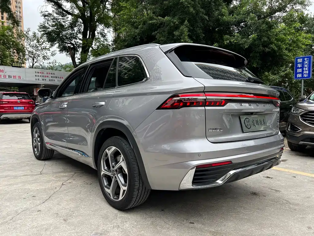 Geely Xingyue L — миниатюра 19