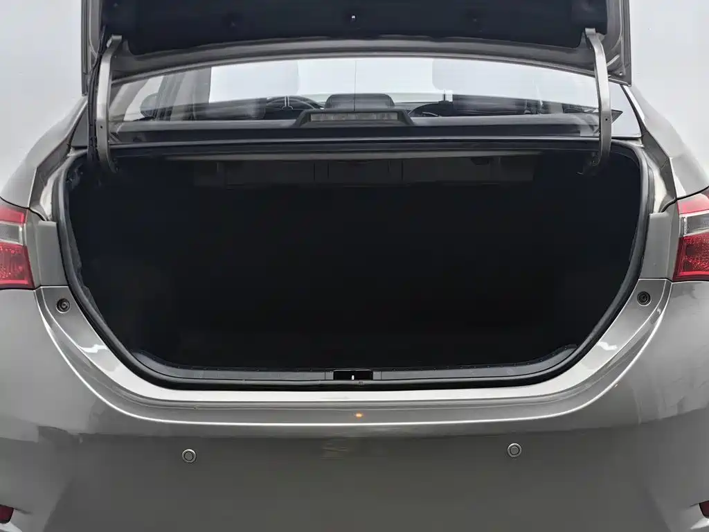 Toyota Corolla — миниатюра 16