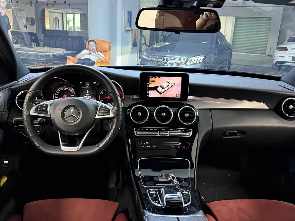 Mercedes-Benz C-Class — миниатюра 9