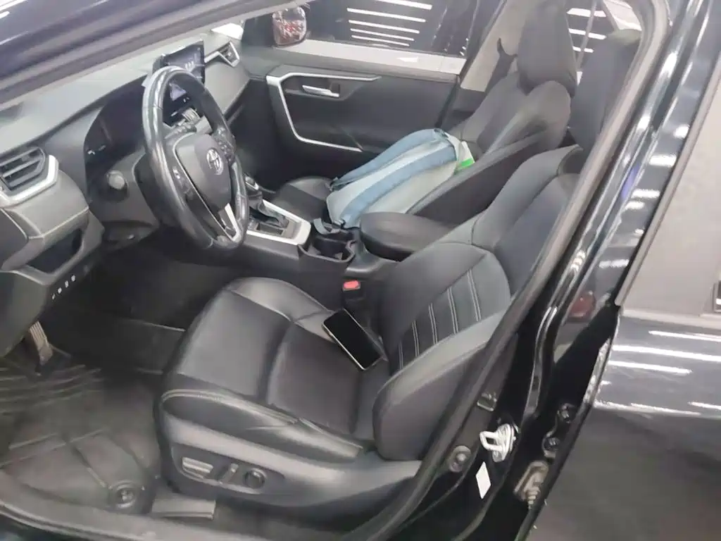 Toyota Wildlander — миниатюра 15